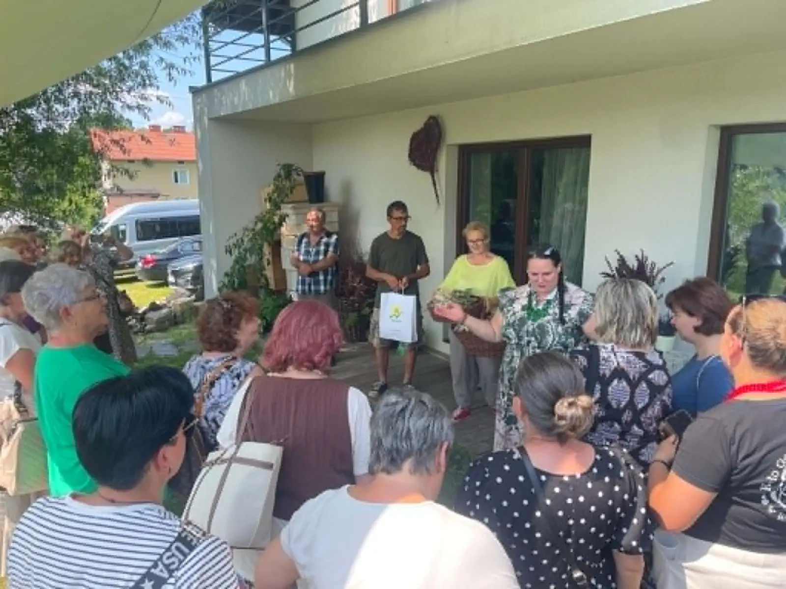 Úvod bylinkárskeho workshopu pre poľsko-slovenskú skupinu vo Wilamowiciach
